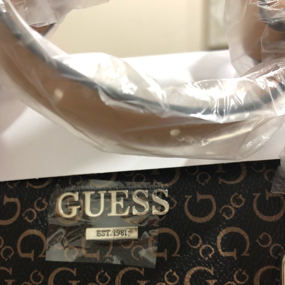 Guess hand bag